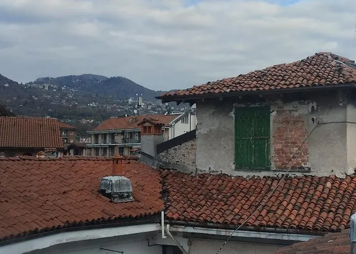 Comodita A Due Passi Dal 아파트 *